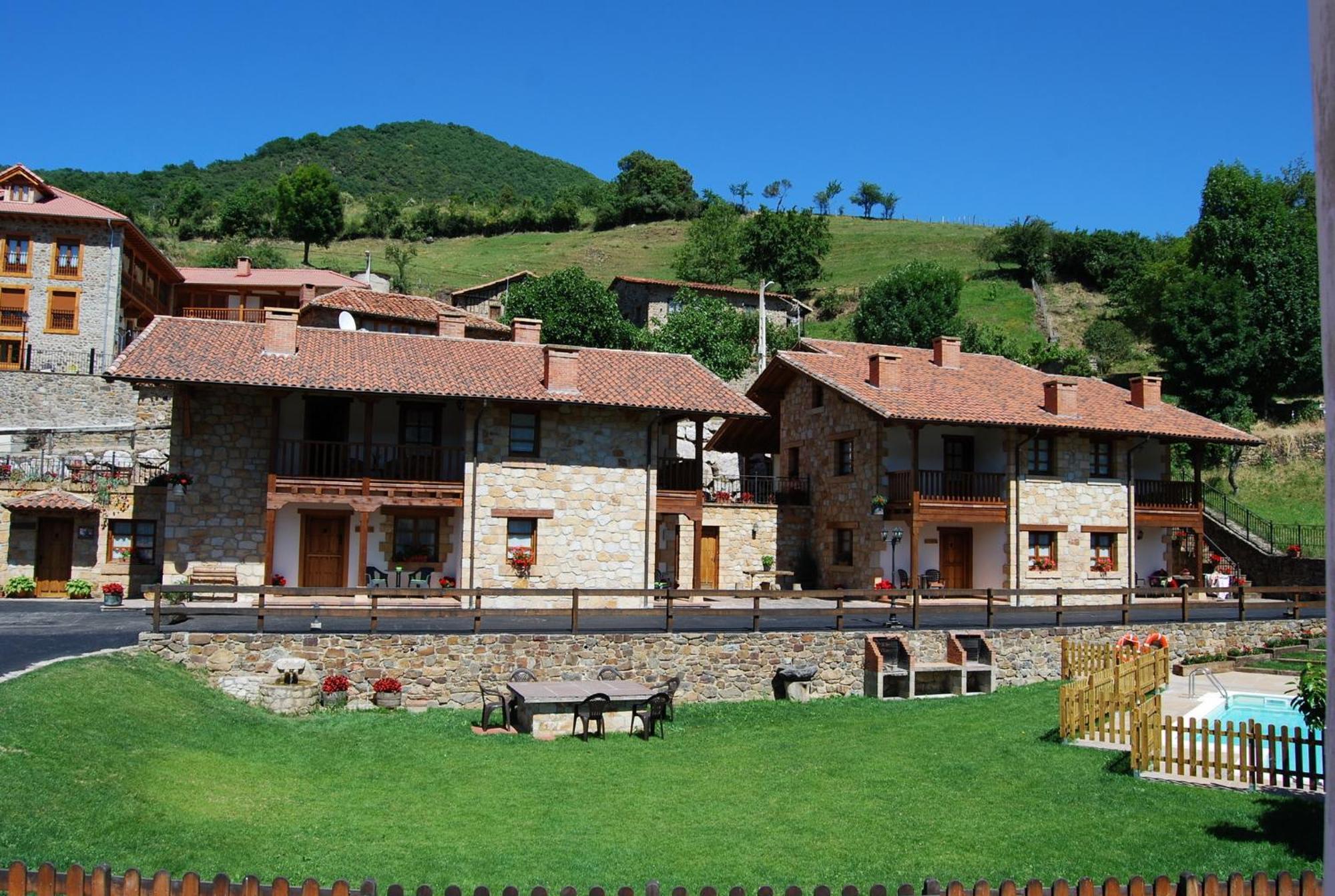 Casa Rural Los Llares Lerones Exteriör bild